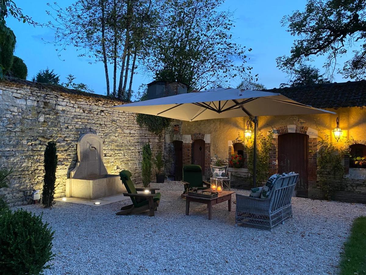 Manoir De La Croix Saint Louis "Luxury Guest House" Taingy Exteriér fotografie