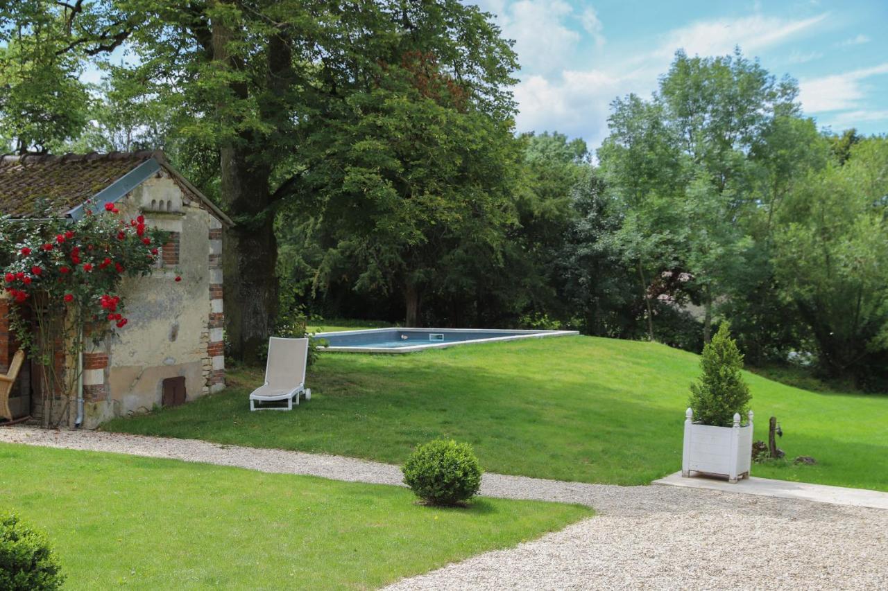Manoir De La Croix Saint Louis "Luxury Guest House" Taingy Exteriér fotografie
